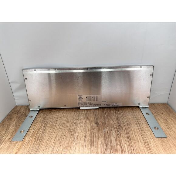 WAC LINE PRO 12" LED Edge Lit Task Lt 3000K Soft Wht, Aluminum - LN-LED12P-30-AL - Picture 2 of 4